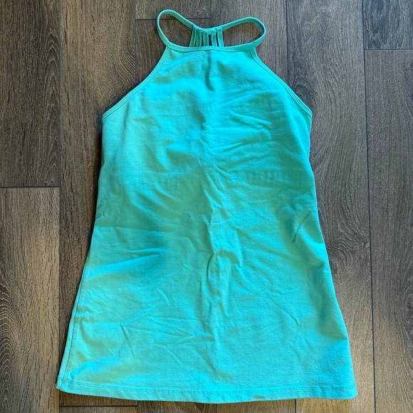 Rese Turqouise Tank - Picture 1 of 4